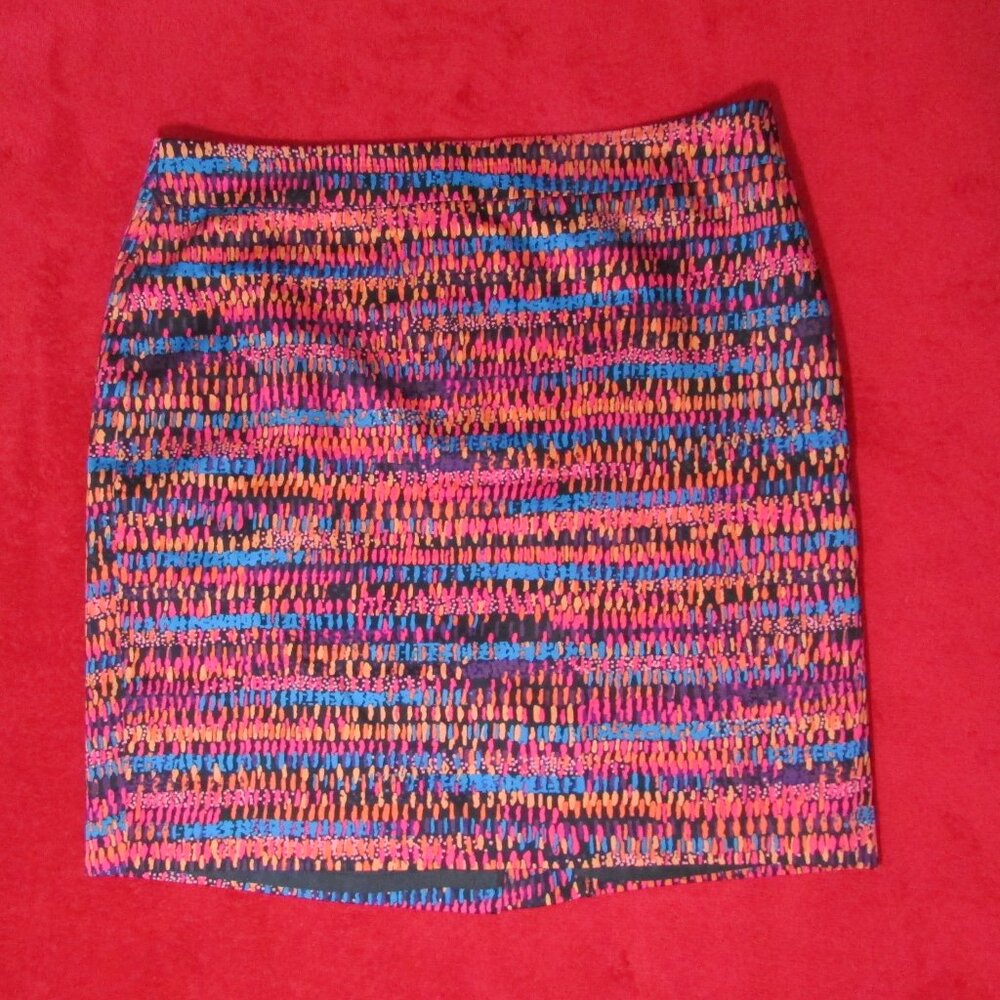 Ann Taylor Pencil Skirt Lined Stretch Beautiful!